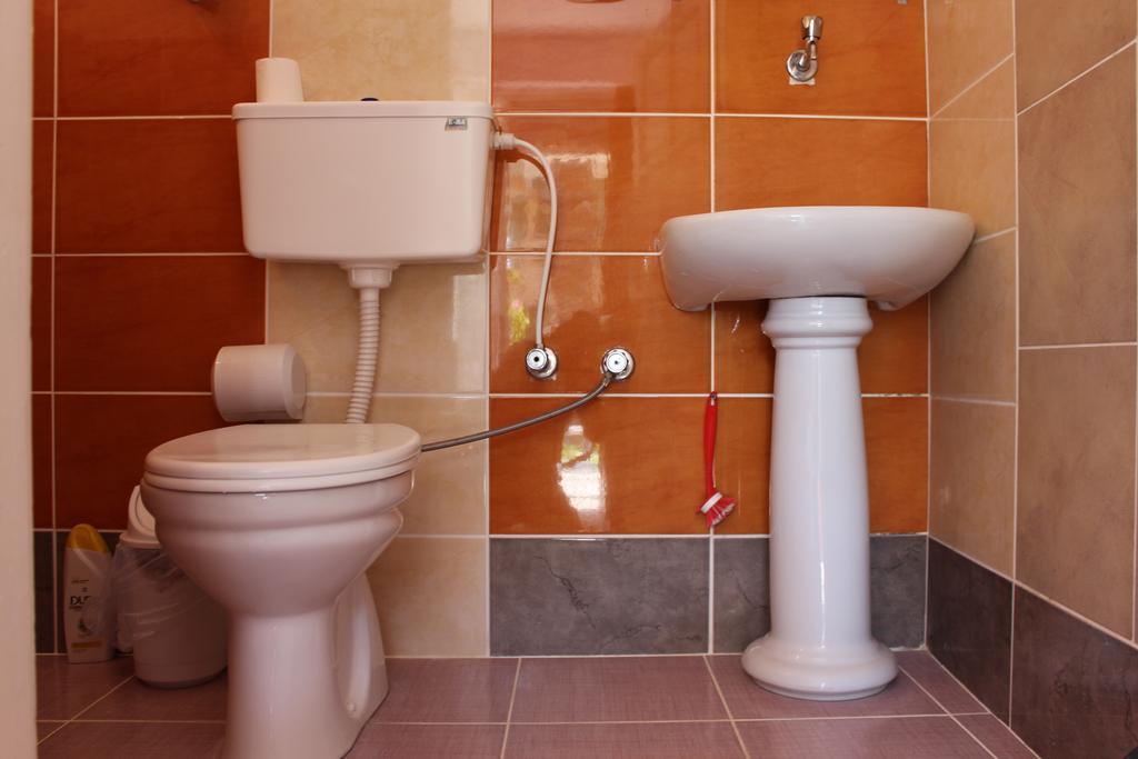 Eysan Pansiyon Akçay Habitación foto