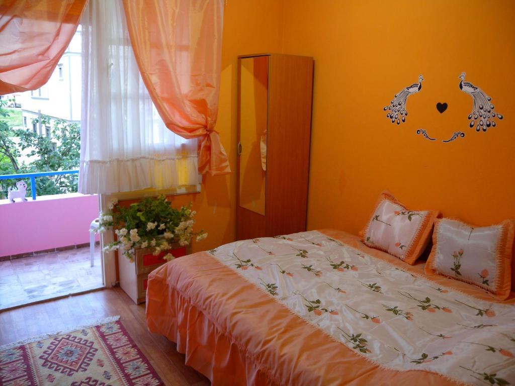 Eysan Pansiyon Akçay Habitación foto